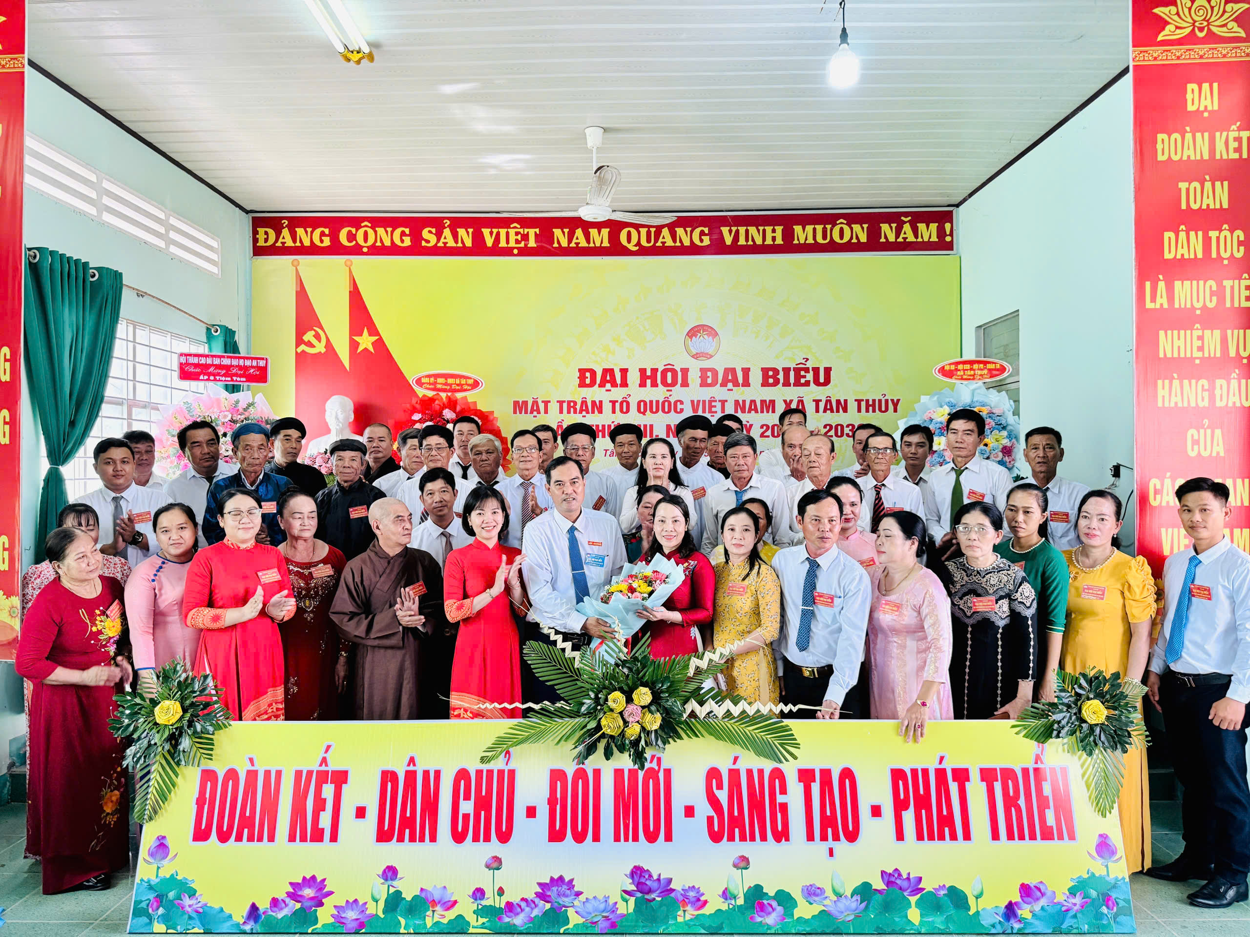 ĐẠI HỘI ĐẠI BIỂU MTTQ VIỆT NAM XÃ TÂN THỦY LẦN THỨ XIII, NHIỆM KỲ 2025 - 2030 - ĐOÀN KẾT, DÂN CHỦ, ĐỔI MỚI, SÁNG TẠO, PHÁT TRIỂN