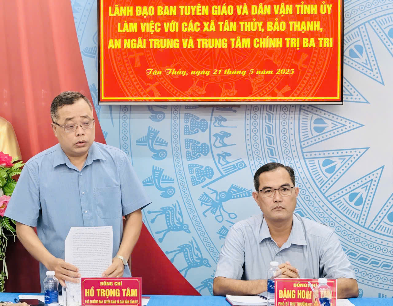 Lãnh đạo Ban Tuyên giáo và Ban Dân vận Tỉnh ủy làm việc với các xã Tân Thủy, Bảo Thạnh, An Ngãi Trung và Trung tâm Chính trị Ba Tri